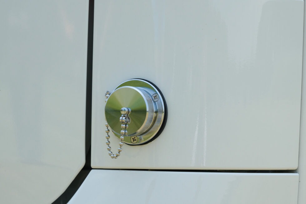 外部AC電源入力